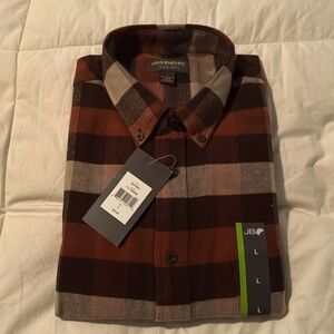 John Bartlett consensus plaid flannel men’s shirt